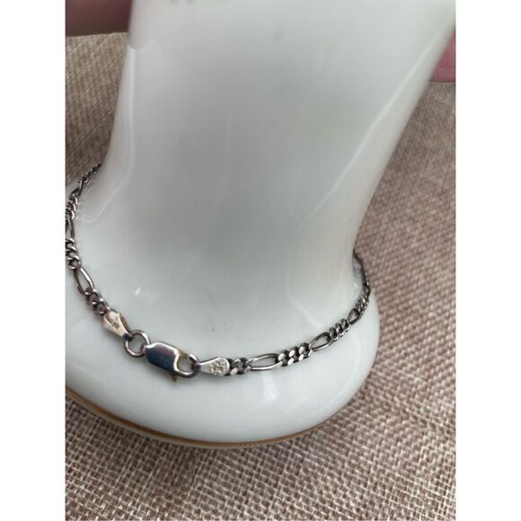 Vintage Sterling Silver 3mm Figaro Chain Link Bracelet, Size 9 Inch, Italy - Picture 3 of 6